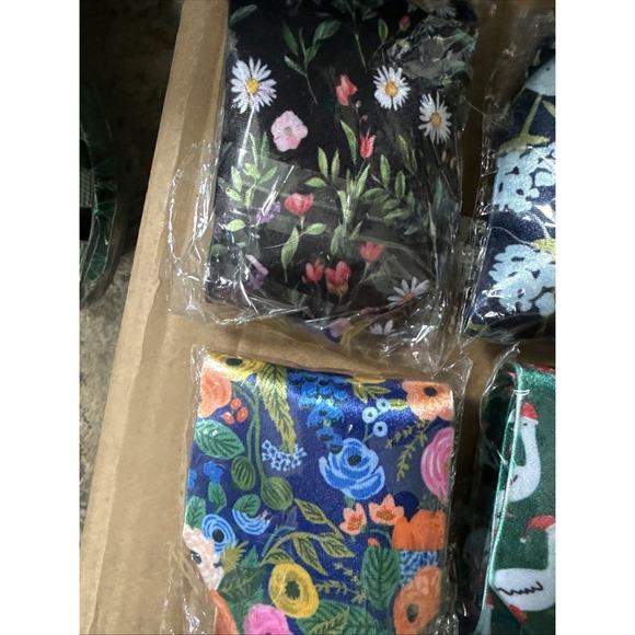 Lot of 6 Novelty Neckties Floral Shark Alien Fun Pattern Mens Tie Bundle New - Picture 2 of 4